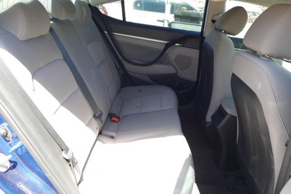 фото Hyundai Elantra SEL