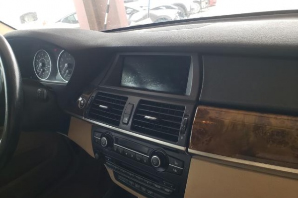 фото BMW X5 XDRIVE35I