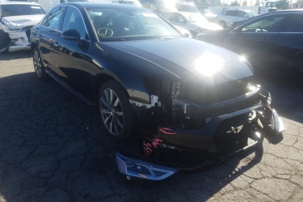 фото Audi A4 Premium