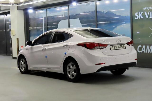 фото Hyundai Avante