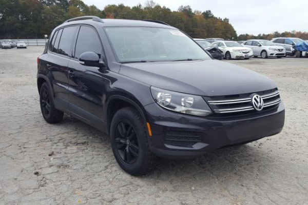 фото Volkswagen TIGUAN