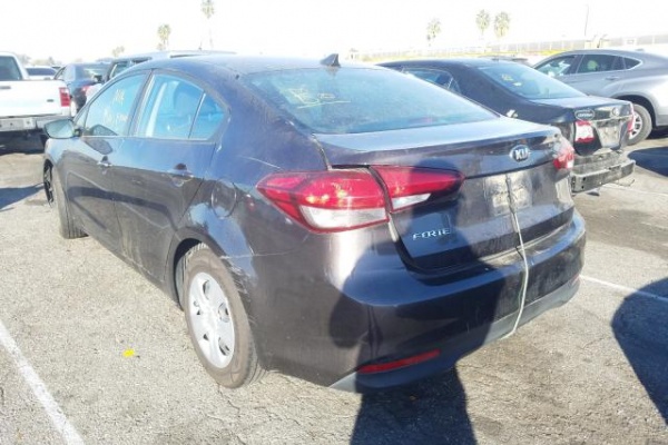 фото Kia FORTE EX