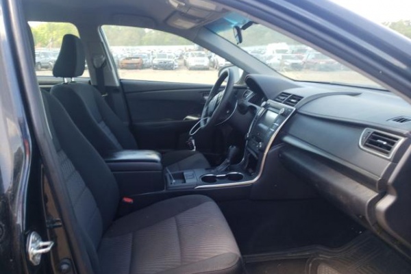 фото Toyota Camry HYBRID