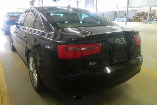 фото Audi A6 Premium