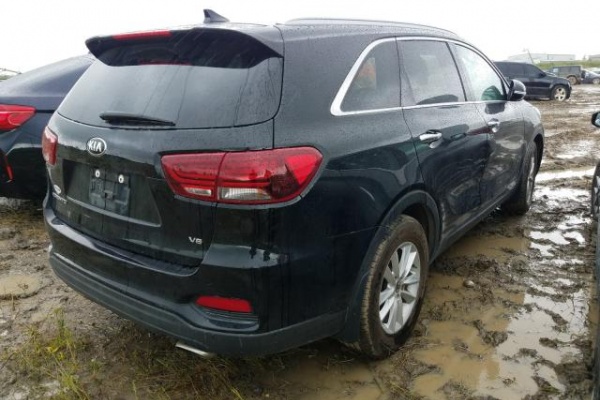 фото Kia Sorento LX