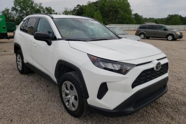 фото Toyota RAV4 LE