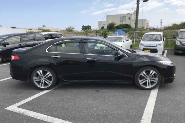 фото HONDA ACCORD