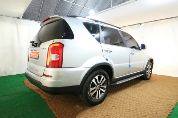 фото Ssangyong Rexton