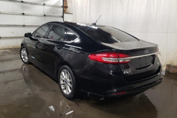 фото Ford Fusion SE