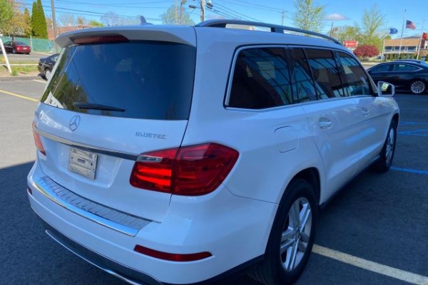 фото Mercedes-Benz GL 450 BLUETEC