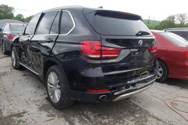 фото BMW X5 XDRIVE35D