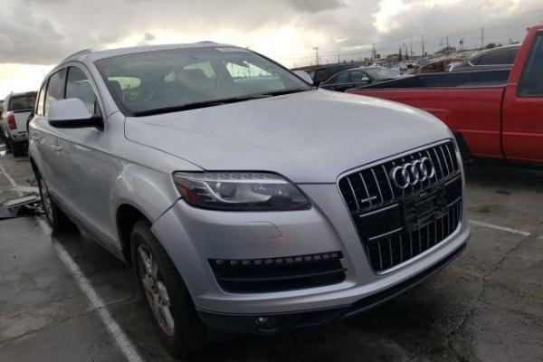 фото Audi Q7 PREMIUM