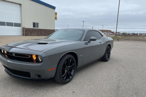 фото Dodge Challenger