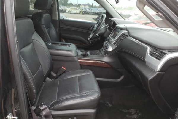 фото GMC YUKON SLT
