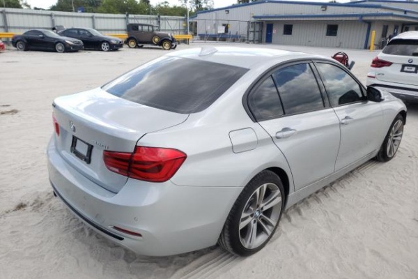 фото BMW 328 I SULEV