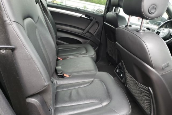 фото Audi Q7 PRESTIGE