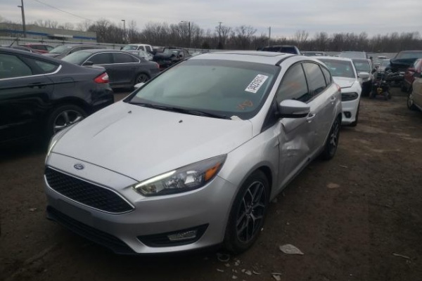 фото Ford Focus SEL