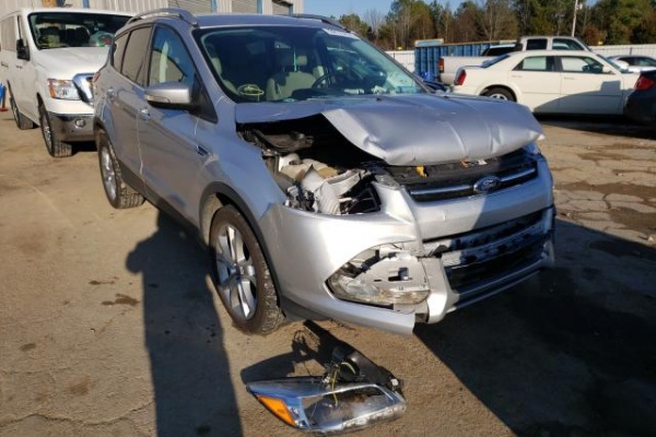 фото Ford Escape TITANIUM