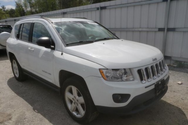 фото Jeep Compass LIMITED