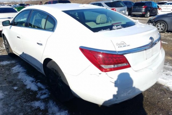 фото Buick LACROSSE