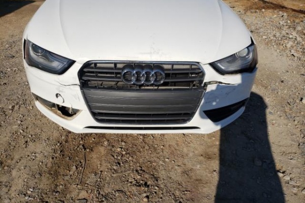 фото Audi A4 Premium