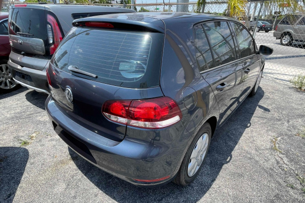 фото Volkswagen golf S