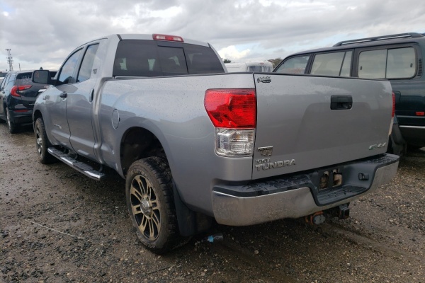 фото Toyota Tundra