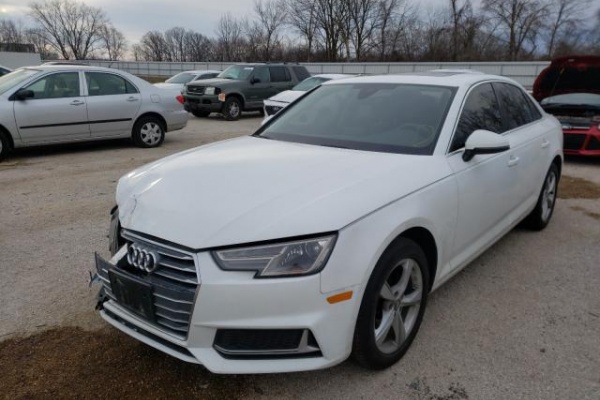 фото Audi A4 Premium