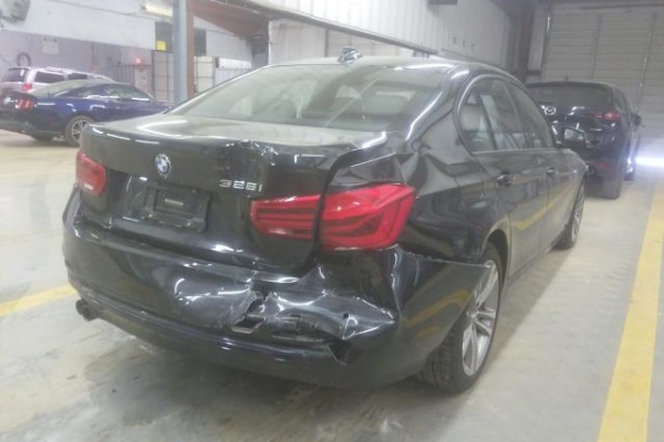 фото 2016 BMW 328 I SULEV