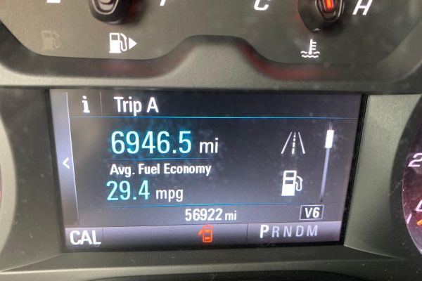 фото Chevrolet Camaro LT