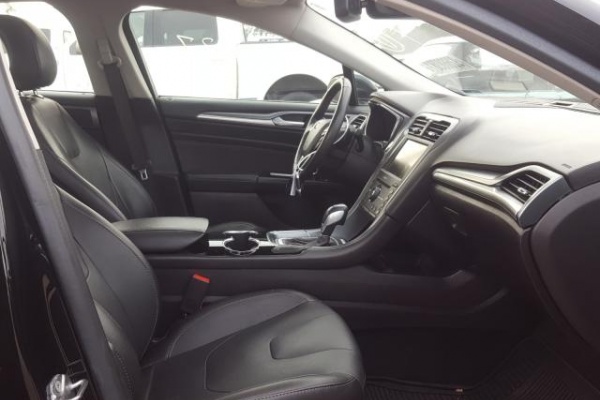 фото Ford Fusion TITANIUM