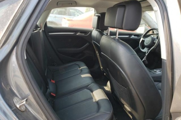 фото Audi A3 Premium