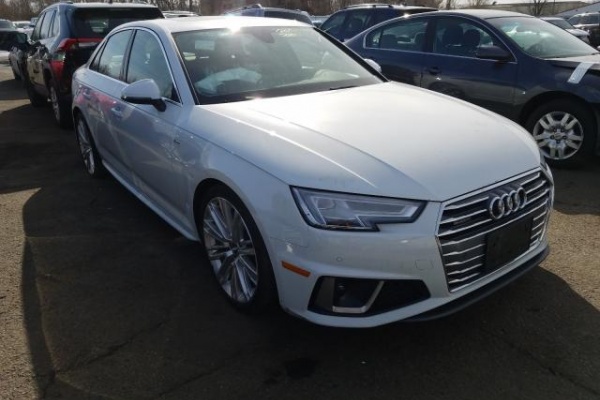 фото Audi A4 Premium Plus