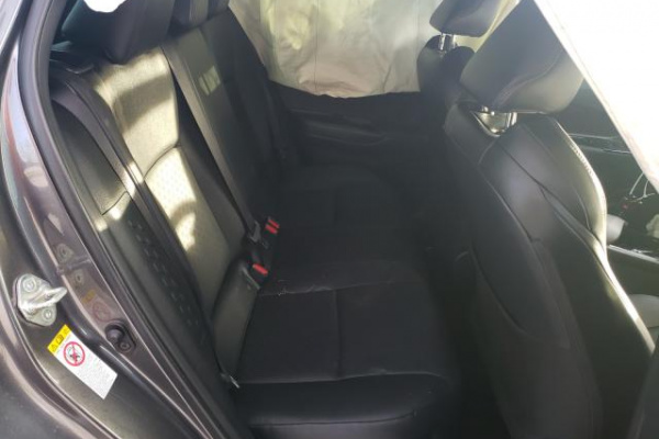 фото TOYOTA C-HR XLE