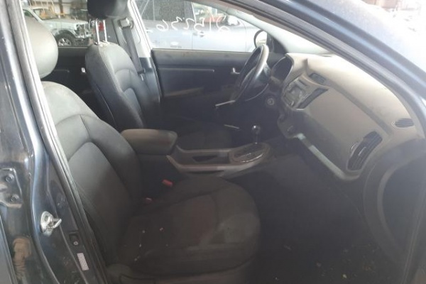 фото Kia SPORTAGE LX