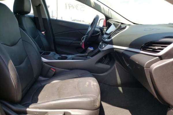 фото Chevrolet Volt LT