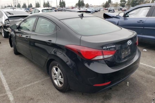 фото Hyundai Elantra SE