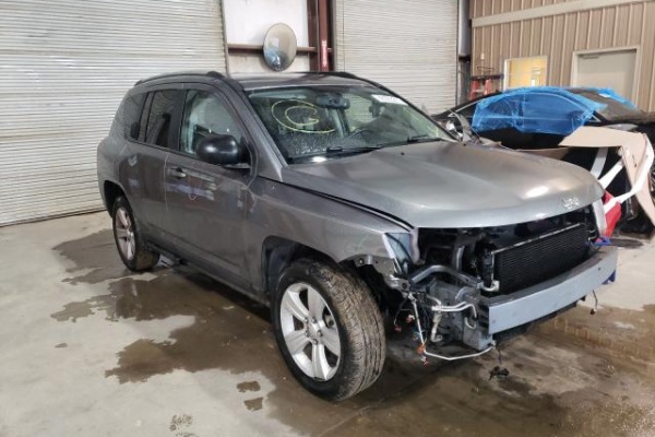 фото jeep  COMPASS LATITUDE