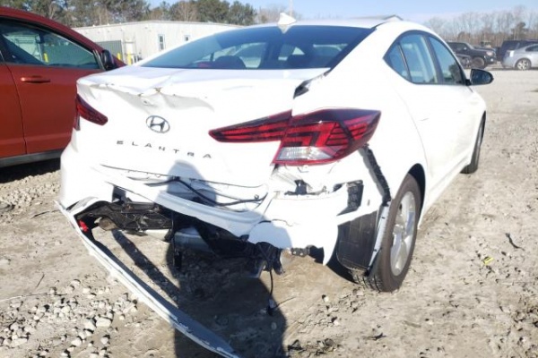 фото Hyundai Elantra SEL