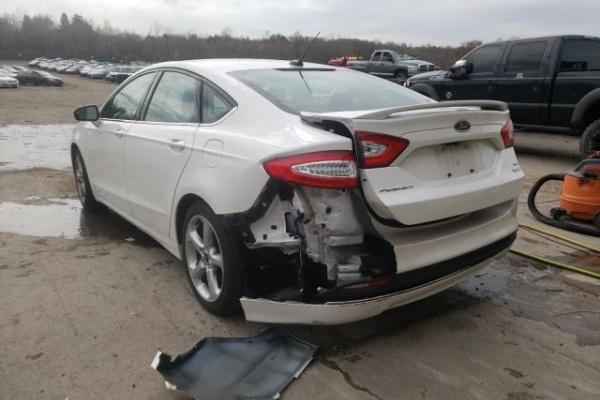 фото Ford Fusion SE