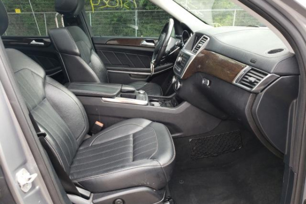 фото Mercedes-Benz GL 450 4MATIC