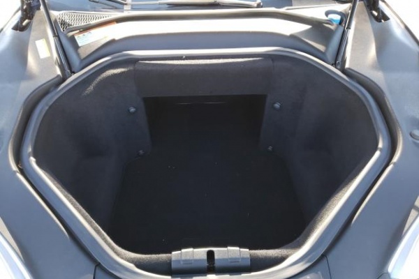 фото Tesla MODEL S