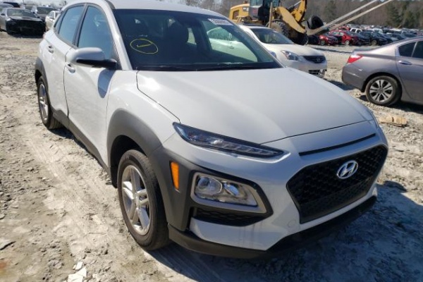 фото Hyundai Kona SE