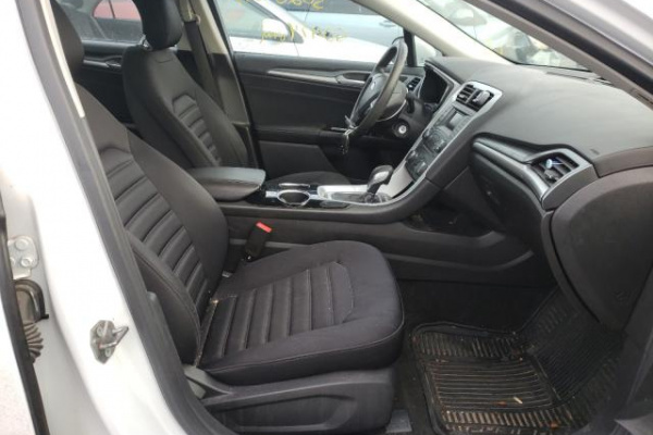 фото FORD FUSION SE HYBRID