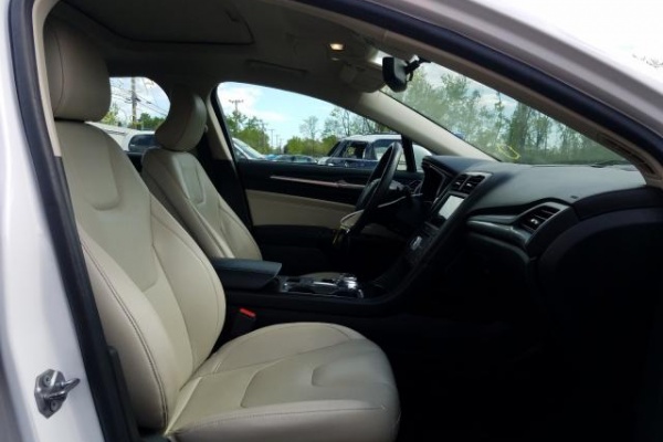 фото Ford Fusion TITANIUM