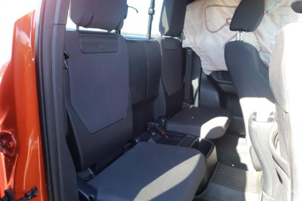 фото TOYOTA TACOMA