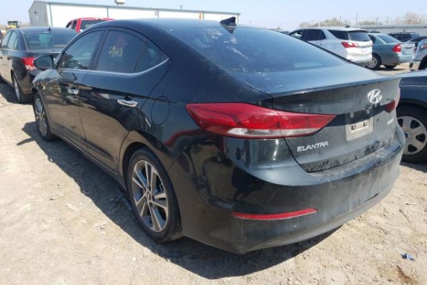 фото Hyundai Elantra SE
