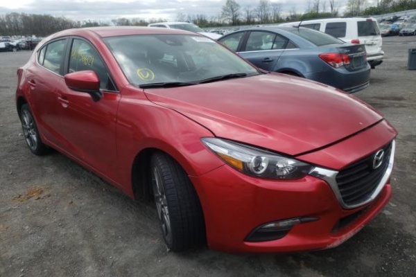 фото Mazda 3 TOURING