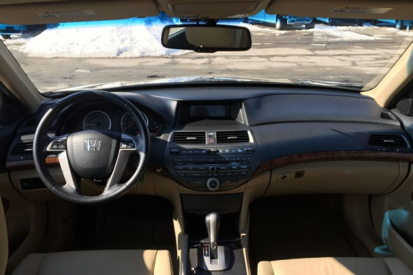 фото HONDA ACCORD