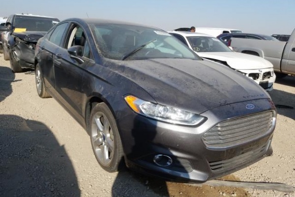 фото Ford Fusion SE